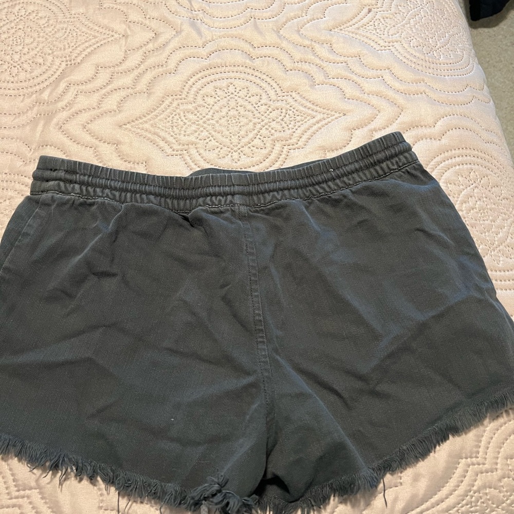 Aerie shorts - Picture 2 of 3